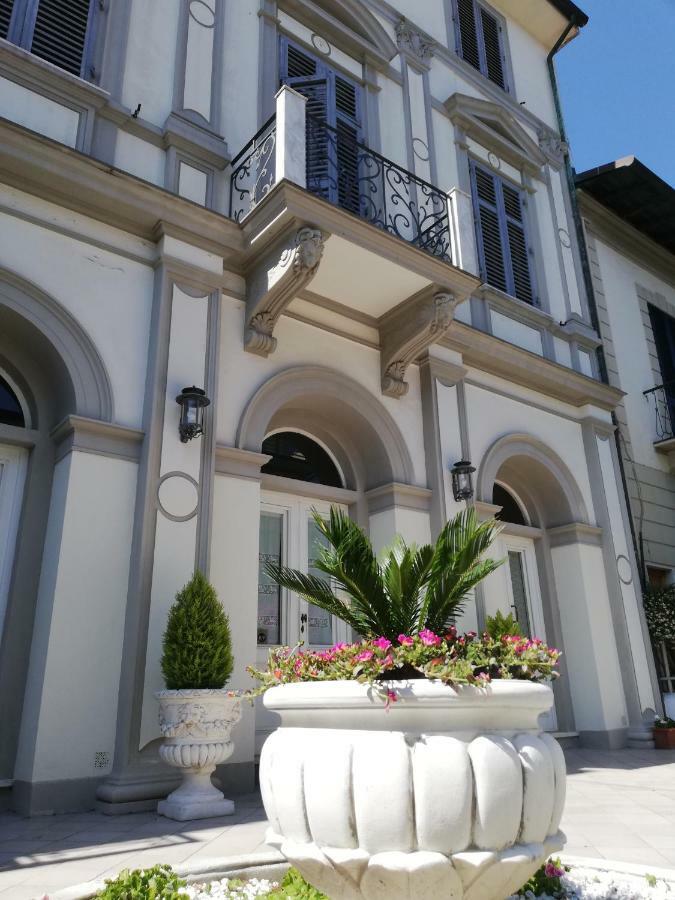 Casavacanza Villa D Funny Viareggio Exteriör bild